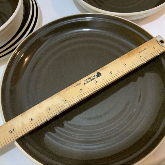 11pc Noritake Colorvara Chocolate Place Serving: Salad, Dinner Plates Bowls - Picture 10 of 16